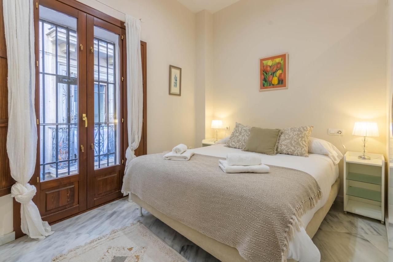 Apartamento El Salvador Centro Sevilla Seville Exterior photo