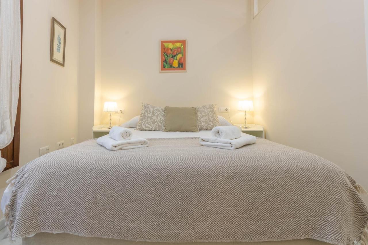 Apartamento El Salvador Centro Sevilla Seville Exterior photo